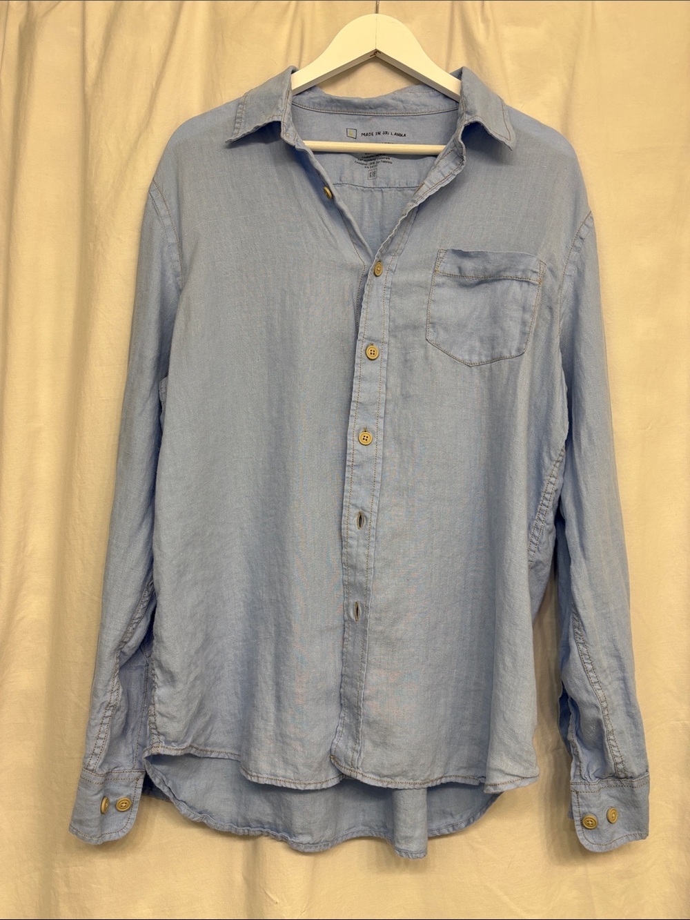 GAP Light Blue Casual Men's Button-Down Shirt